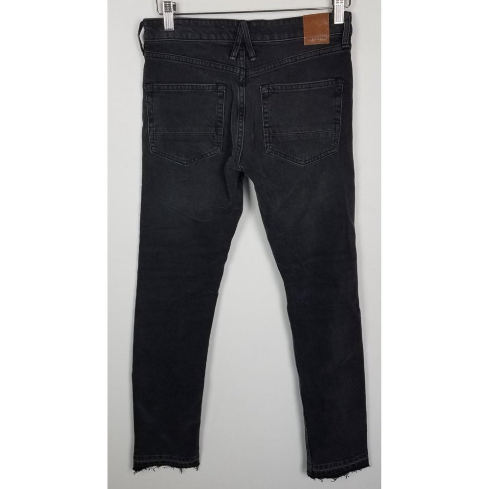 Free People We the Free Sz. 24 Slim Boyfriend Faded Black Ripped Jeans NWT - Picture 8 of 9